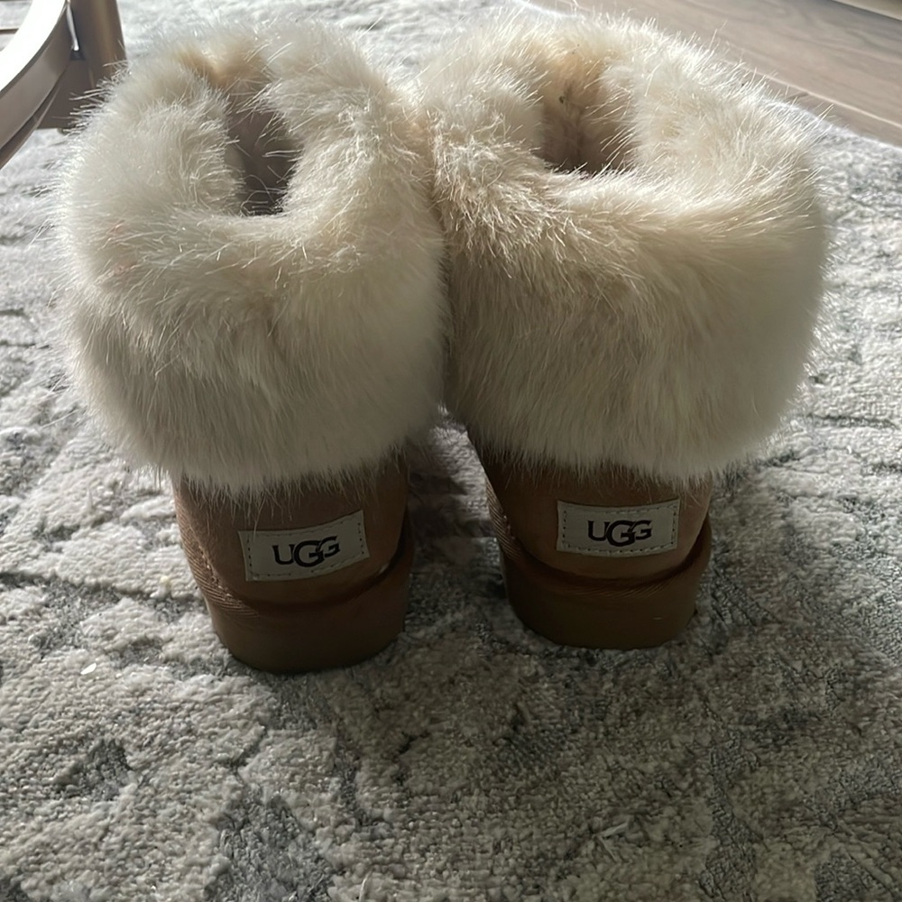 Ugg authentic new unused fuzzy sheepskin boots Tan